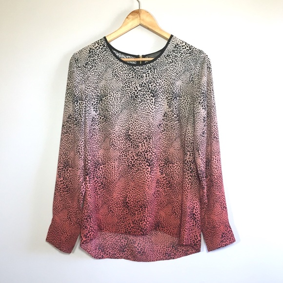 Vince Camuto Ombré Animal / Leopard Print Blouse - Picture 2 of 8